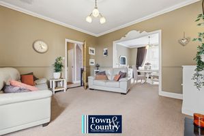 LADYSMITH AVENUE- click for photo gallery
